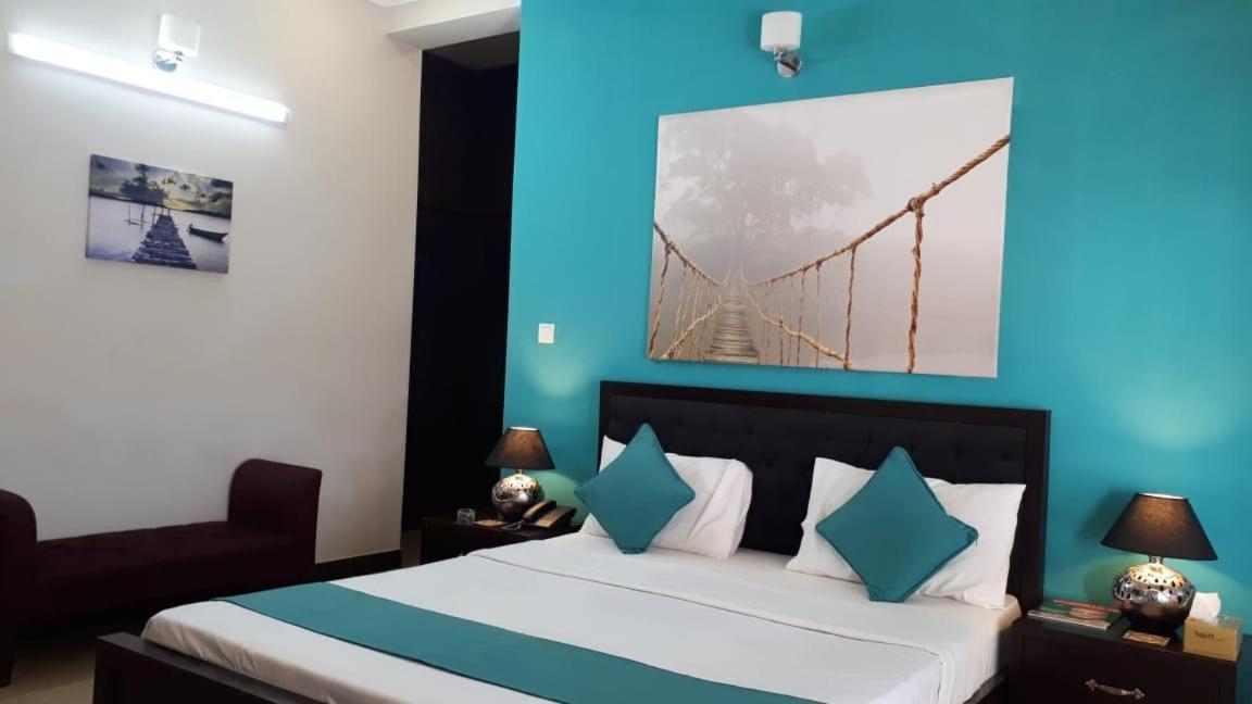 Le Grand Residence Islamabad Esterno foto